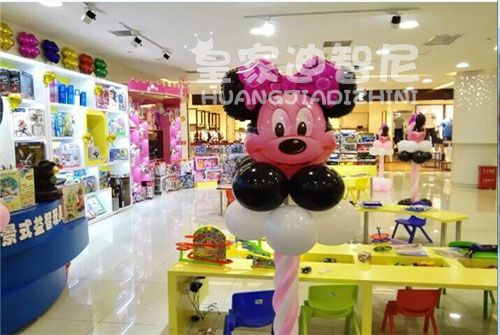 怎么装修玩具店才好呢?
