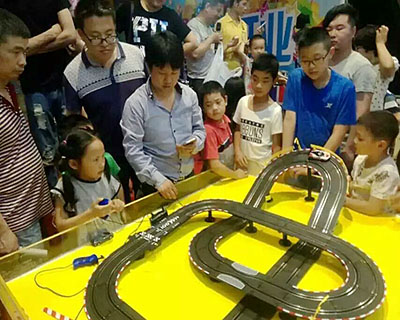 加盟玩具店赚钱吗
