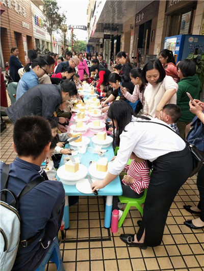 皇家迪智尼玩具加盟店铺开业又火啦!