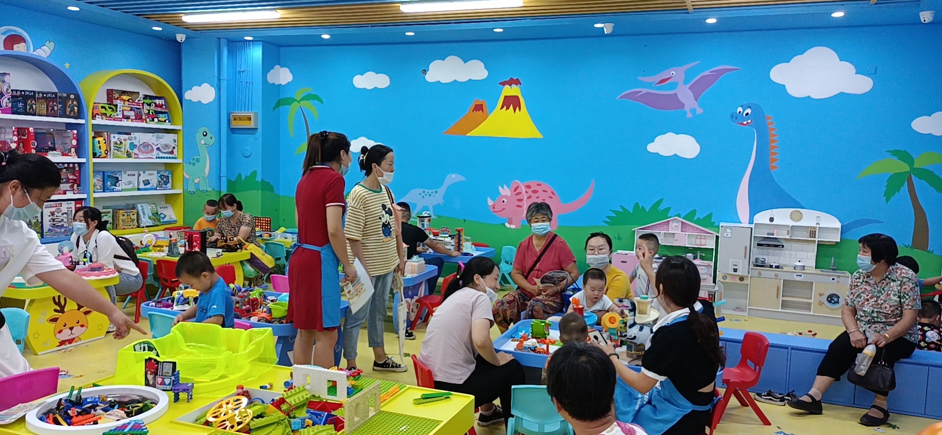 开一家皇家迪智尼玩具加盟店有哪些成功的营销模式?