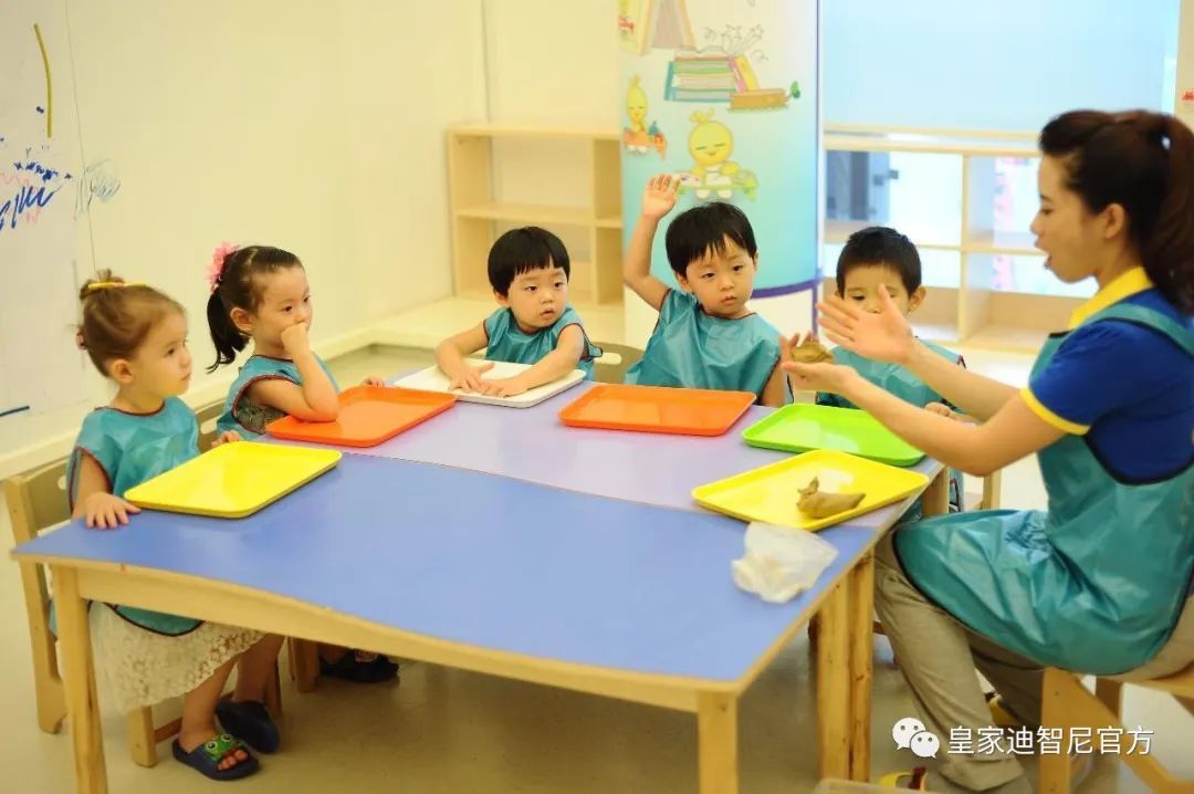 皇家迪智尼 I 早教班有必要给孩子报名吗？