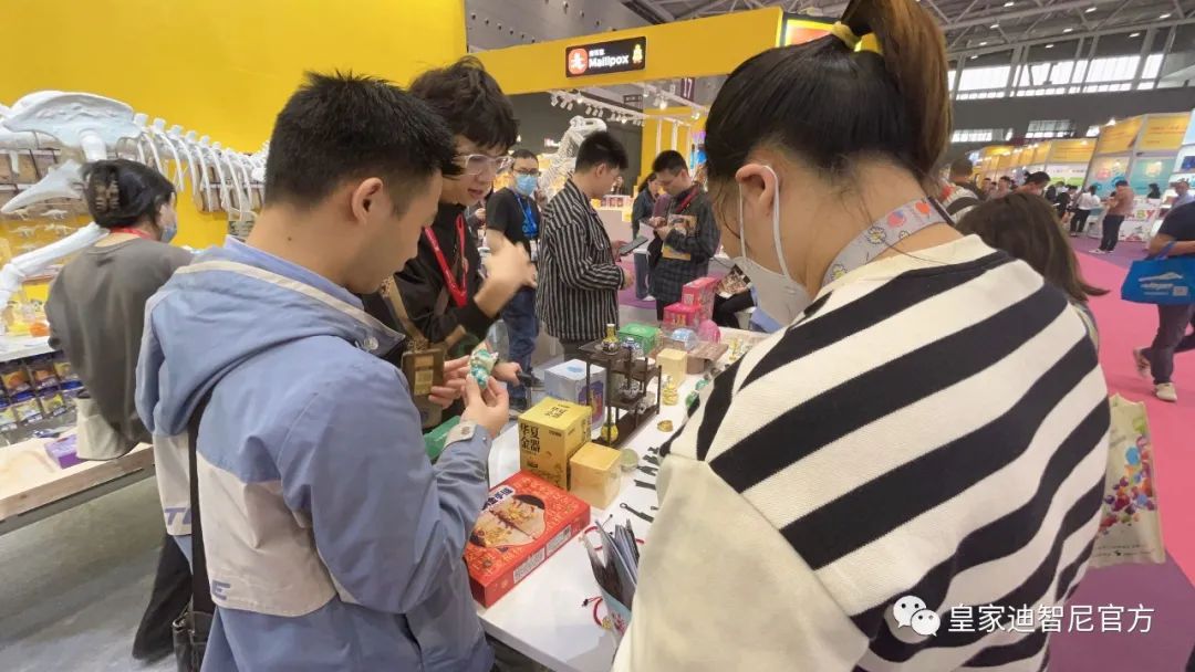 皇家迪智尼 I 让我们一起相约深圳玩具展！