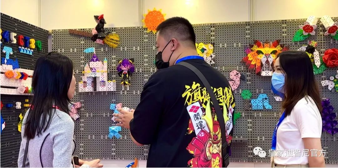 皇家迪智尼 I 让我们一起相约深圳玩具展！