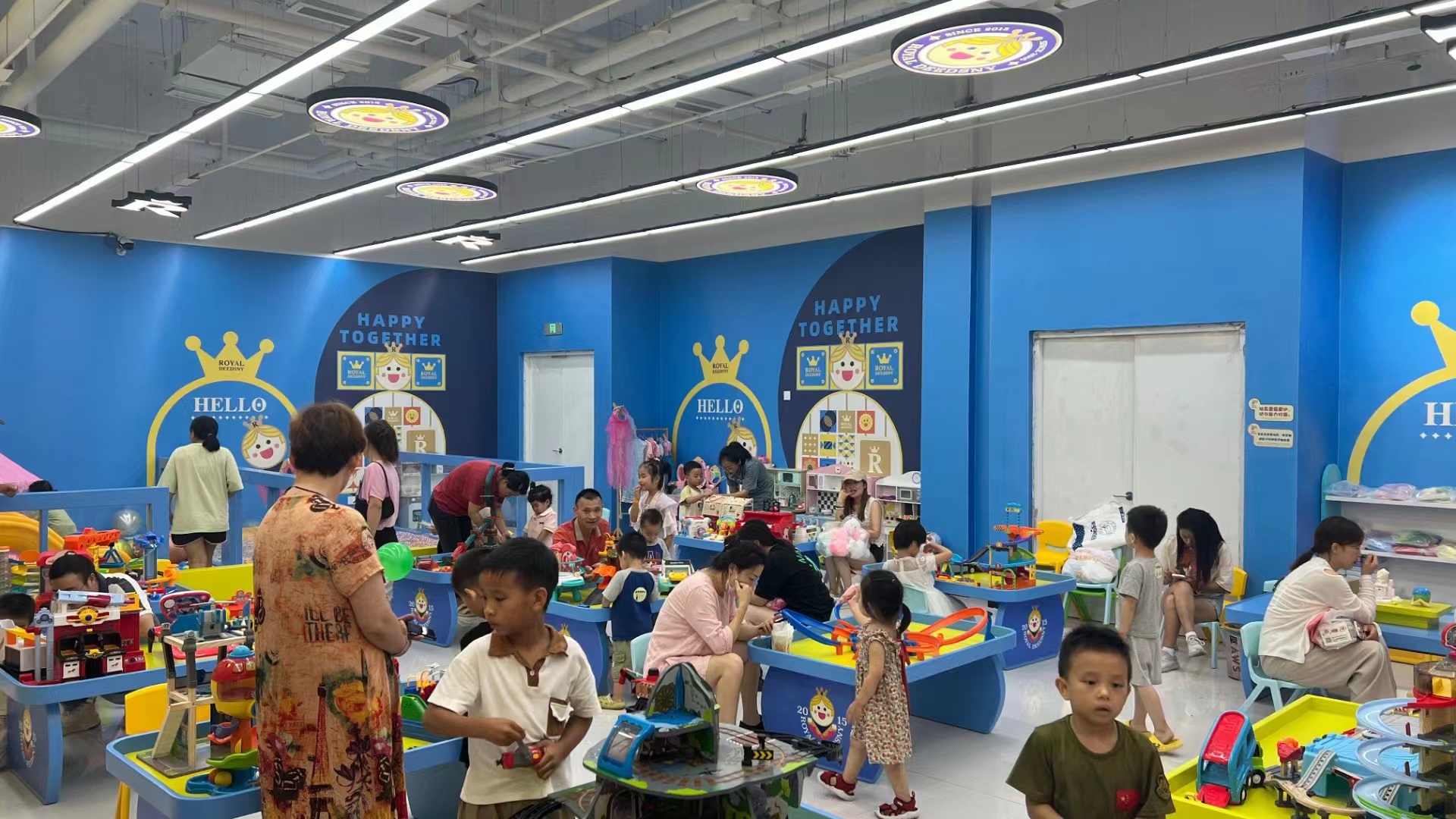 皇家迪智尼 I 如何打造儿童玩具体验馆，突显店铺优势并持续吸引顾客