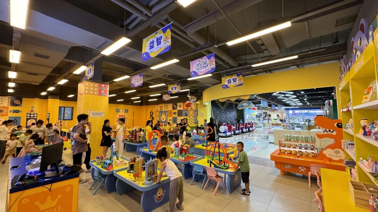 皇家迪智尼 I 为什么提前布局才能抓住暑假黄金期？