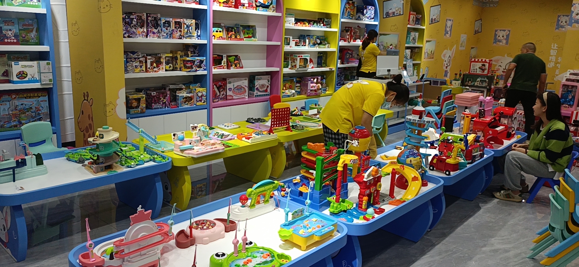 如何正确选择一个儿童玩具加盟店品牌?